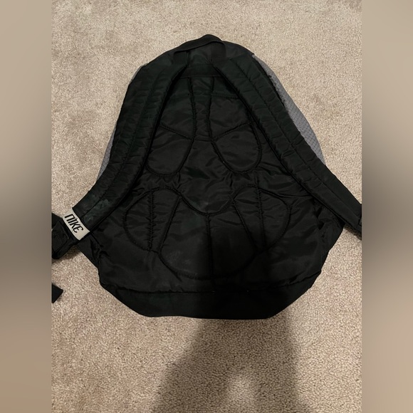Vintage Purple Nike backpack - Picture 5 of 8